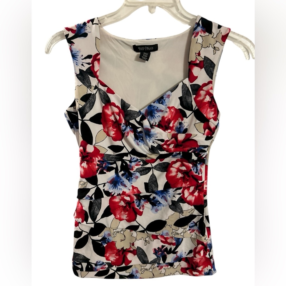 White House Black Market Red and Blue Floral Top size S